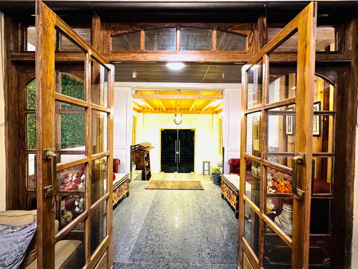 Silver Cloud Hotel بارو المظهر الخارجي الصورة