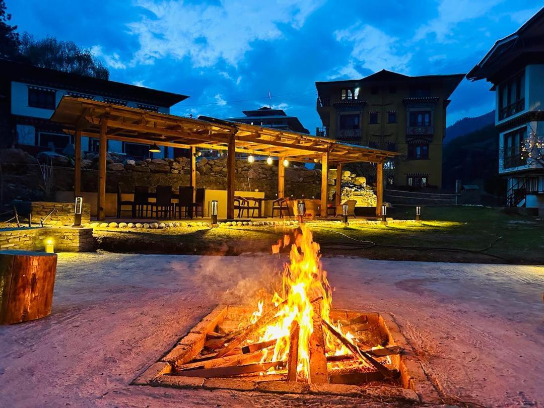 Silver Cloud Hotel بارو المظهر الخارجي الصورة