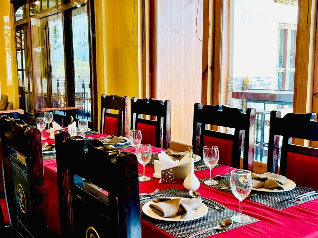 Silver Cloud Hotel بارو المظهر الخارجي الصورة