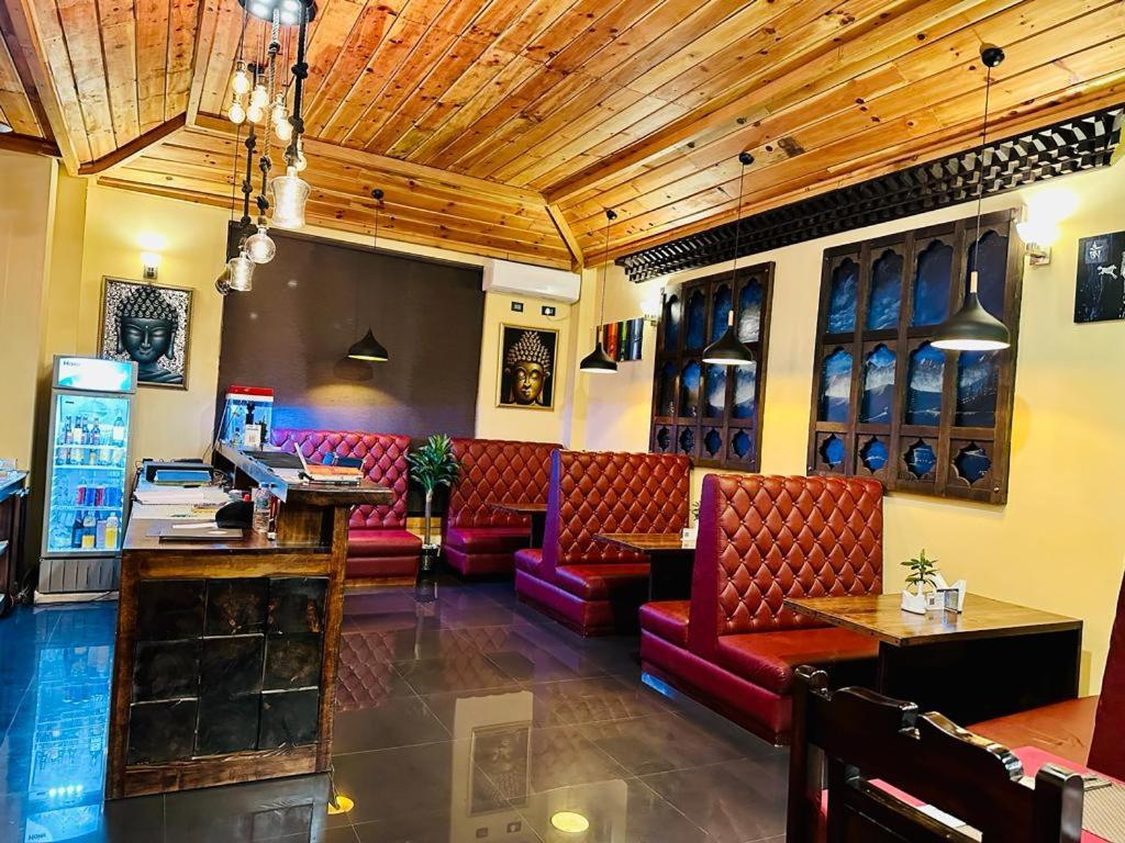 Silver Cloud Hotel بارو المظهر الخارجي الصورة
